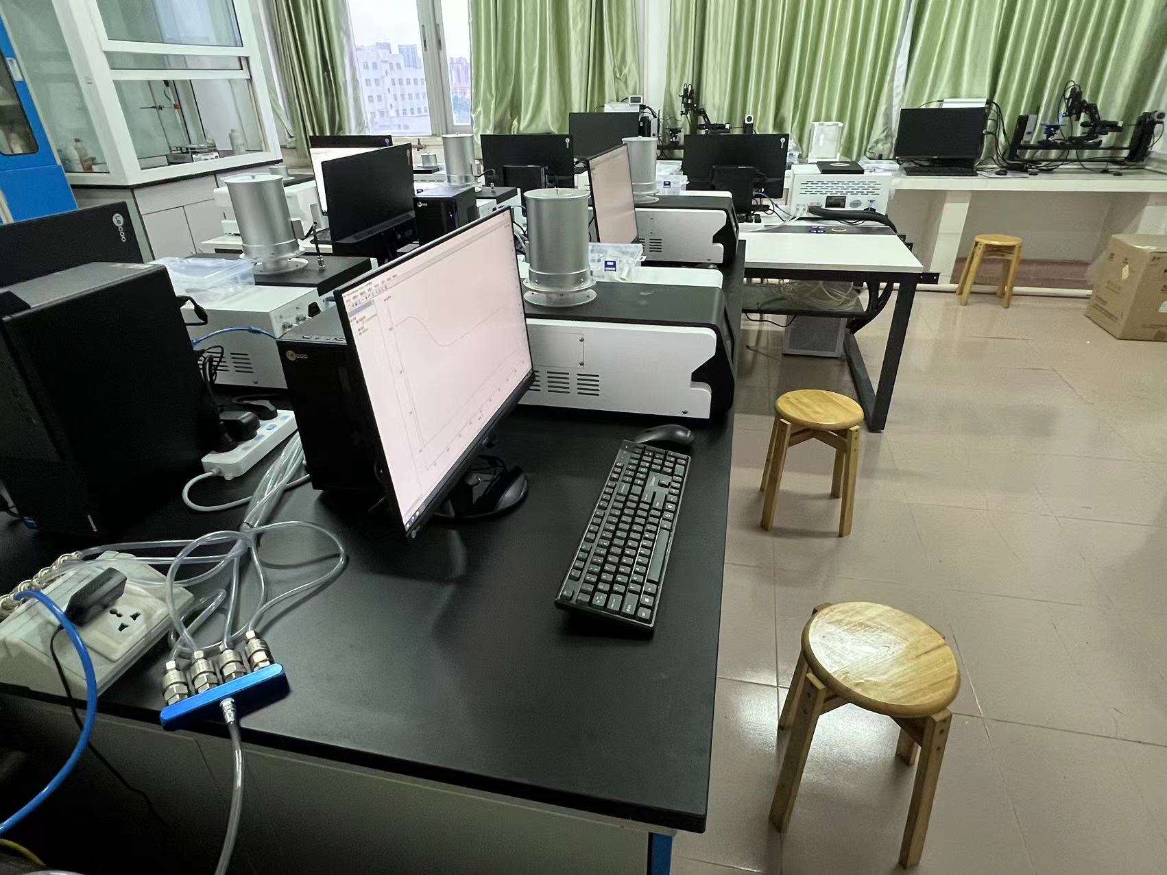 惠州学院选购我司四台差示扫描量热仪和四台热重分析仪